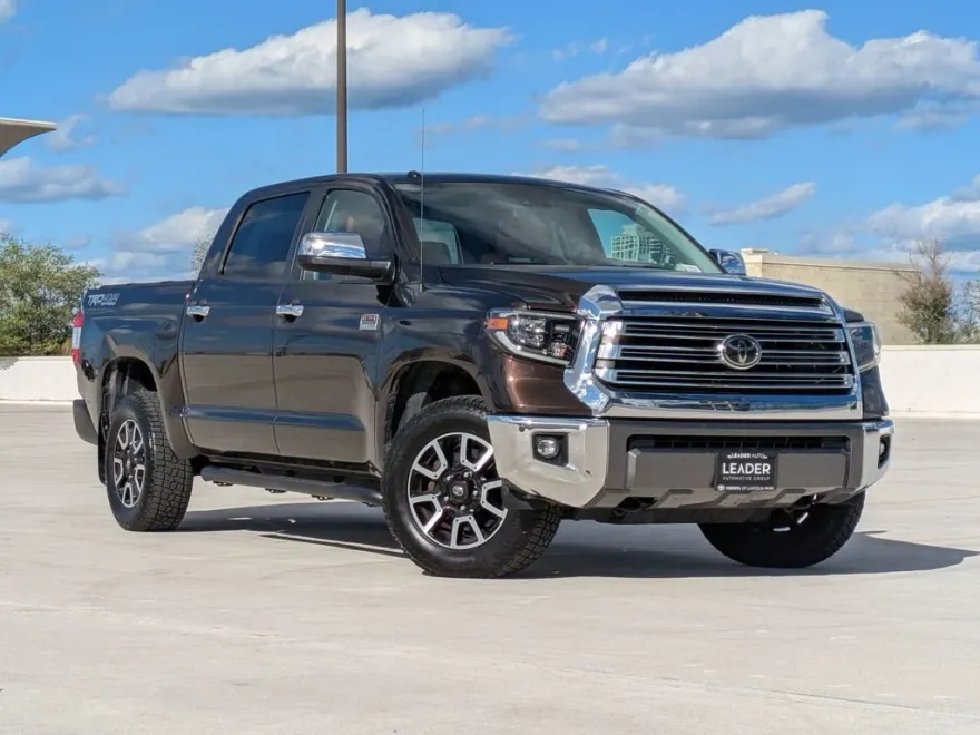 2019 Toyota Tundra Platinum Grade photo 1