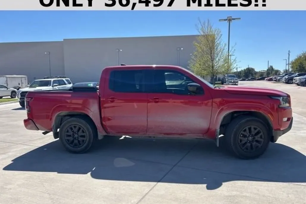 2023 Nissan Frontier SV photo 1