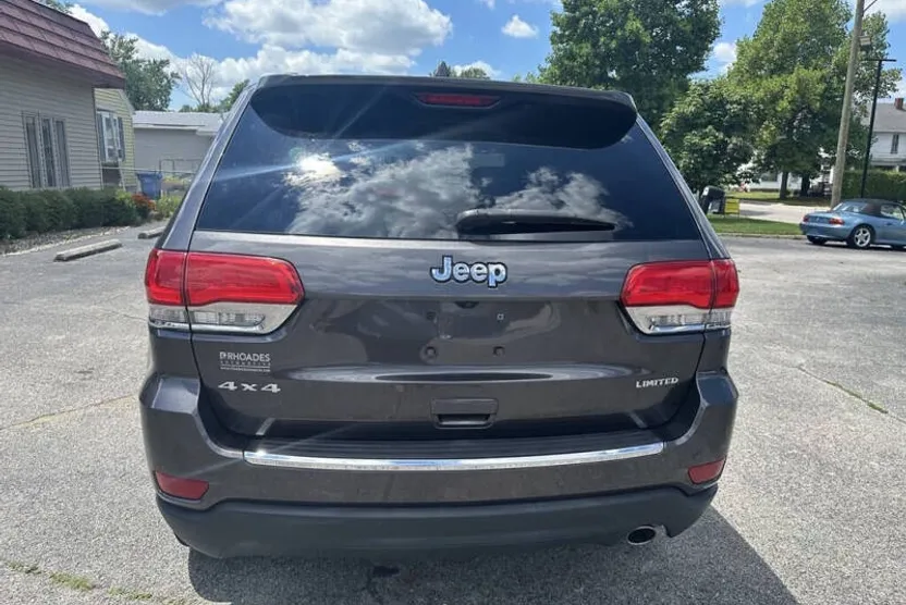 2018 Jeep Grand Cherokee Limited photo 1