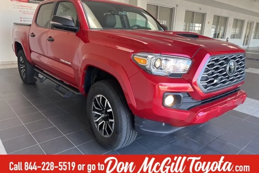 2023 Toyota Tacoma TRD Sport photo 1