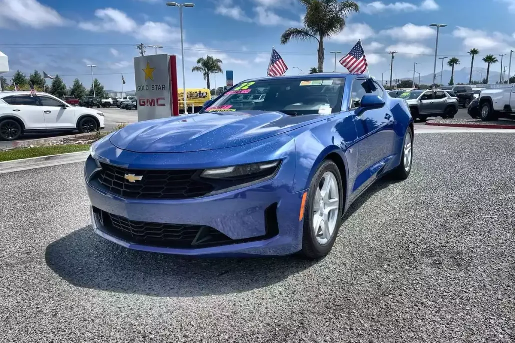 2022 Chevrolet Camaro 2LT photo 1