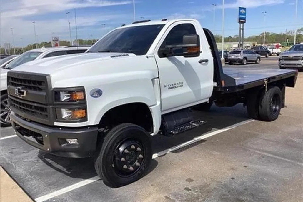 2020 Chevrolet Silverado 5500HD Work Truck photo 1