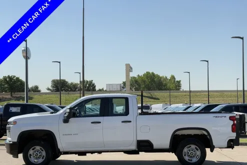 2022 Chevrolet Silverado 2500HD Work Truck photo 2