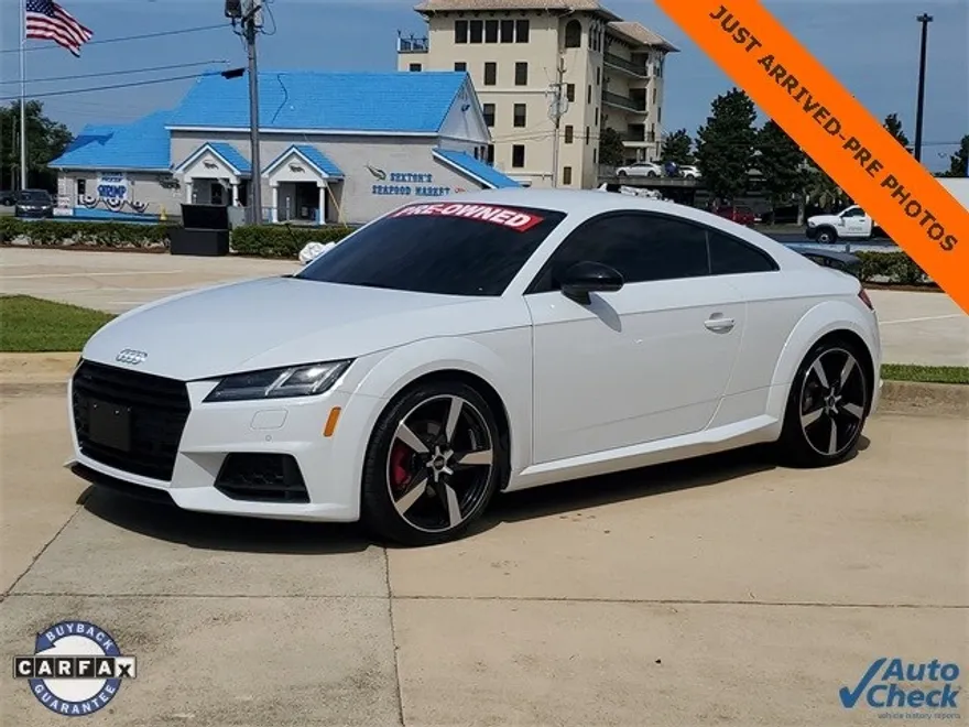 2022 Audi TT 2.0T S line photo 1