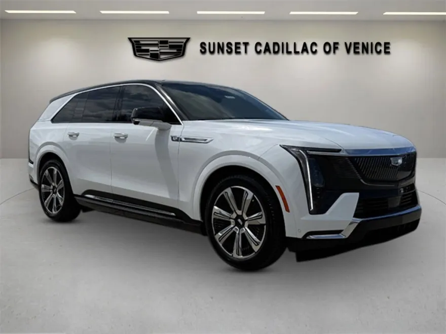 2025 Cadillac Escalade IQ photo 1