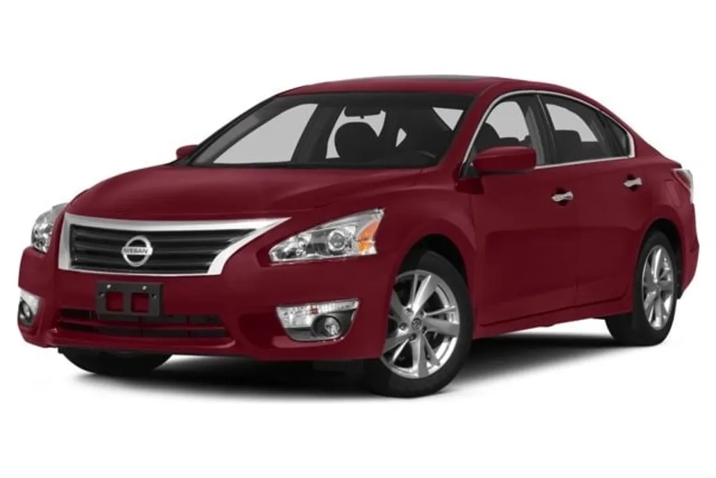 2015 Nissan Altima 2.5 SV photo 1