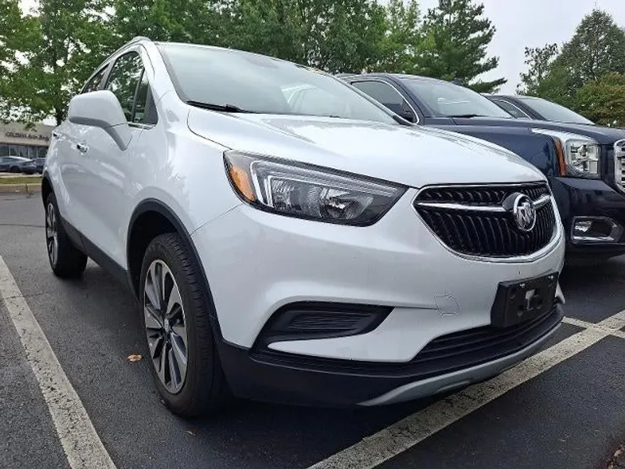 2022 Buick Encore Preferred photo 1