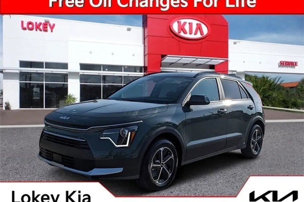 2025 Kia Niro EX photo 1