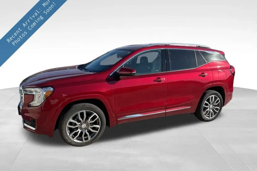 2024 Gmc Terrain Denali photo 1