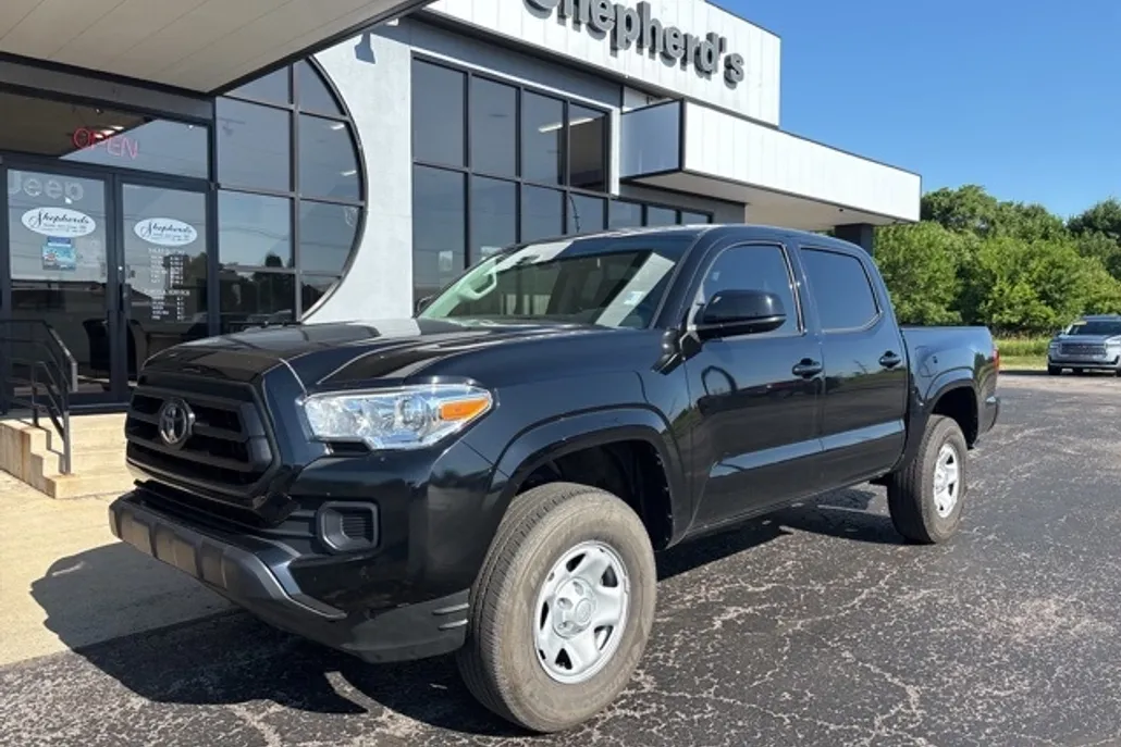 2022 Toyota Tacoma SR photo 1