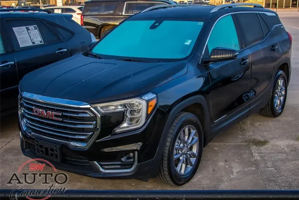 2024 Gmc Terrain SLT photo 1