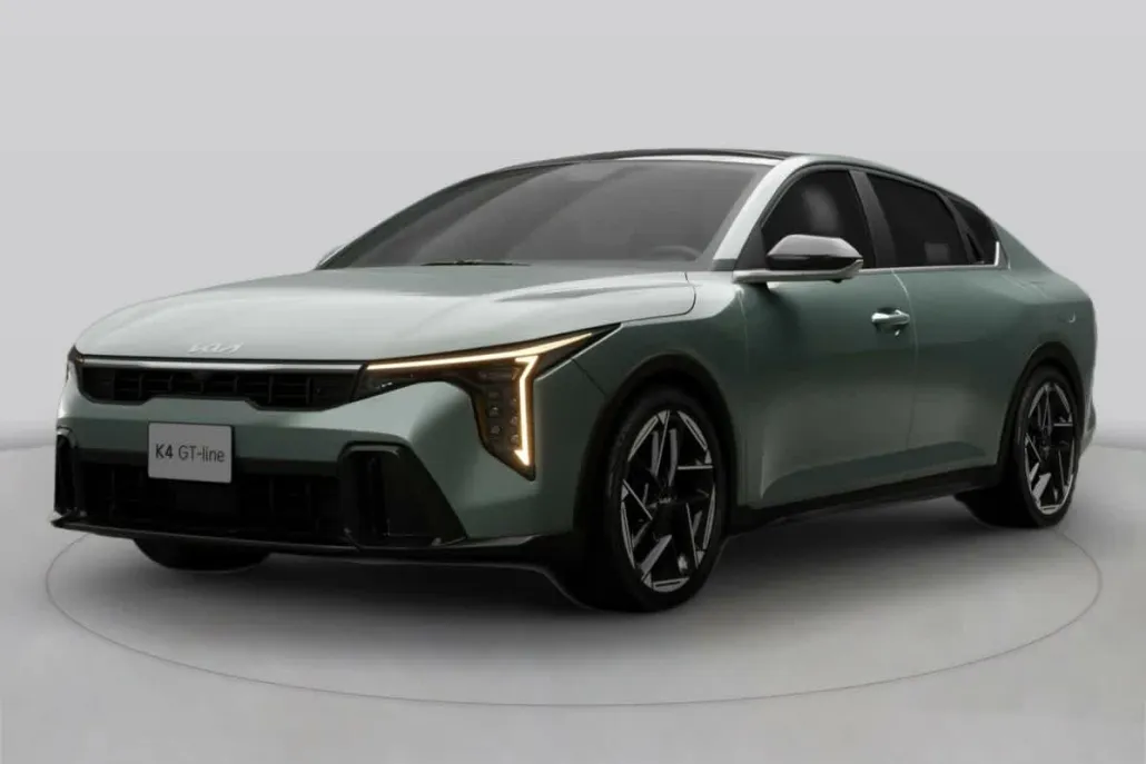 2025 Kia K4 LXS photo 1