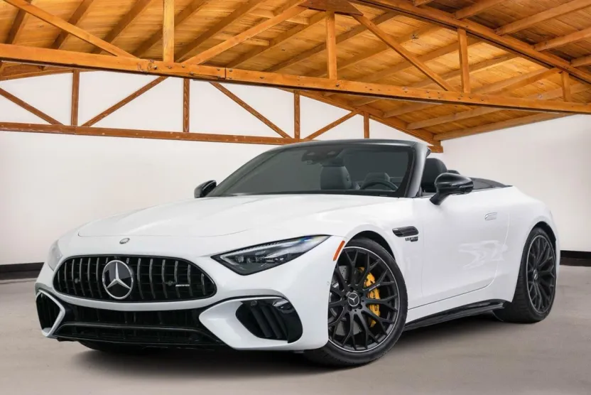 2025 Mercedes Benz SL AMG 63 photo 1