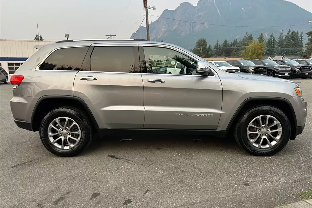 2015 Jeep Grand Cherokee Limited photo 1