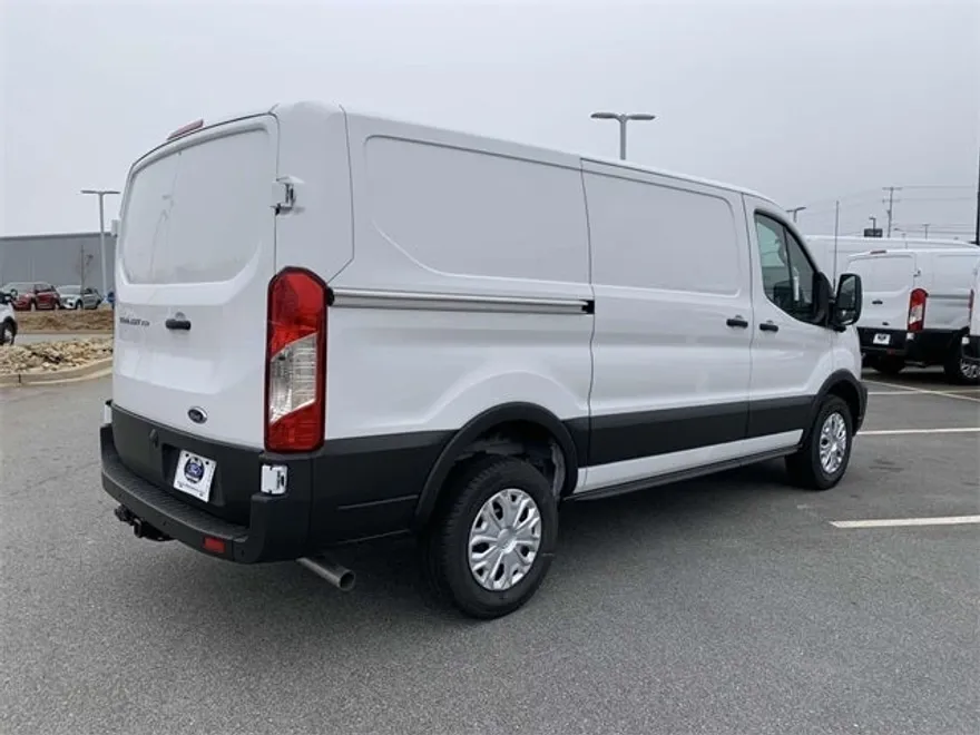 2024 Ford Transit photo 5