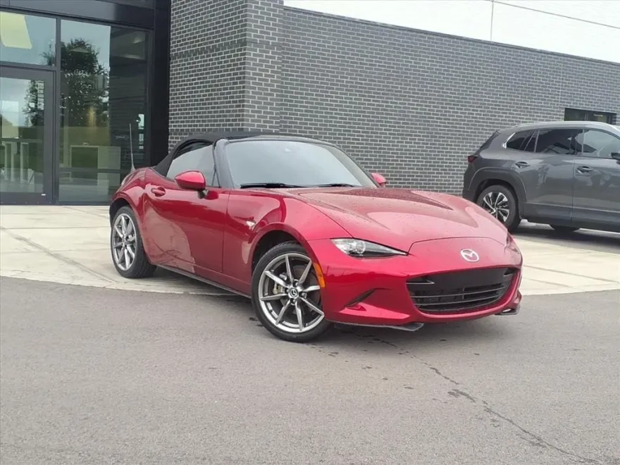 2023 Mazda MX-5 Miata Miata Grand Touring photo 1