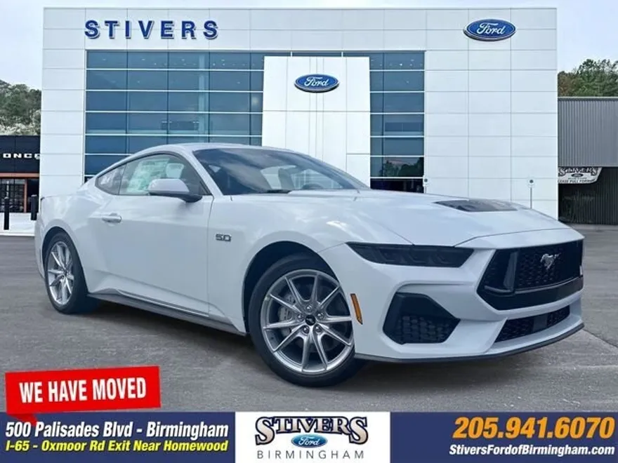 2025 Ford Mustang GT Premium photo 1