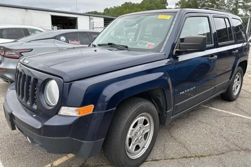 2016 Jeep Patriot Sport photo 1
