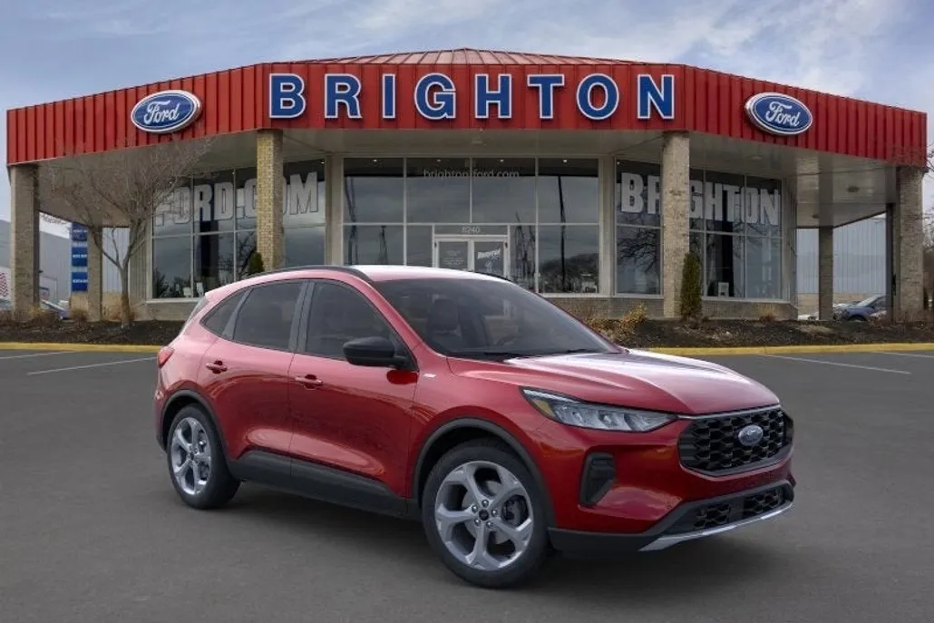 2025 Ford Escape ST-Line photo 1