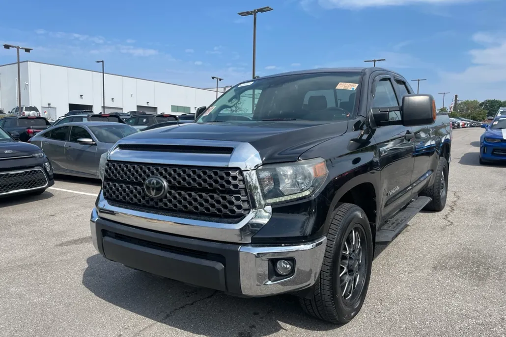 2019 Toyota Tundra SR5 Grade photo 1