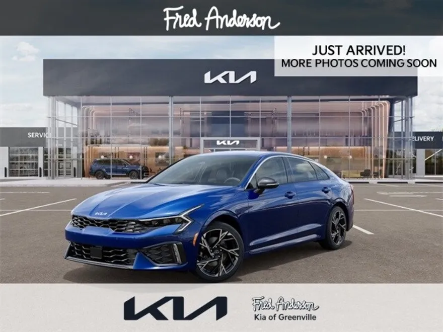 2025 Kia K5 GT-Line photo 1