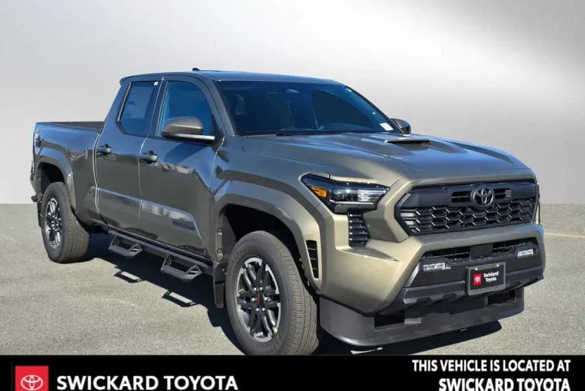 2025 Toyota Tacoma TRD Sport photo 1