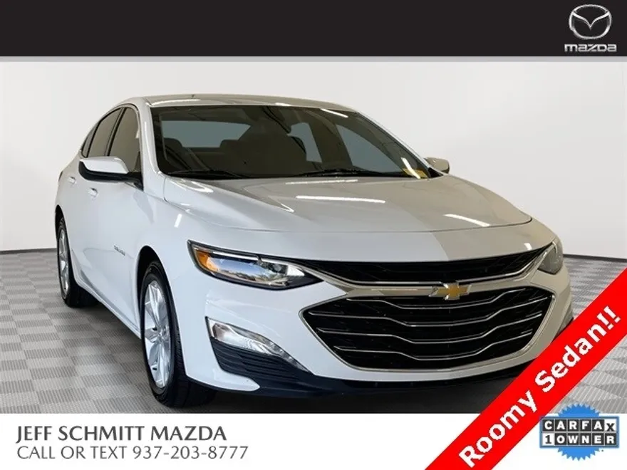 2024 Chevrolet Malibu 1LT photo 1