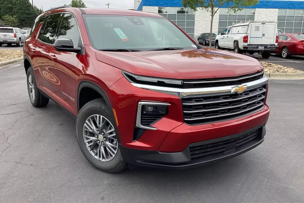 2026 Chevrolet Traverse photo 1