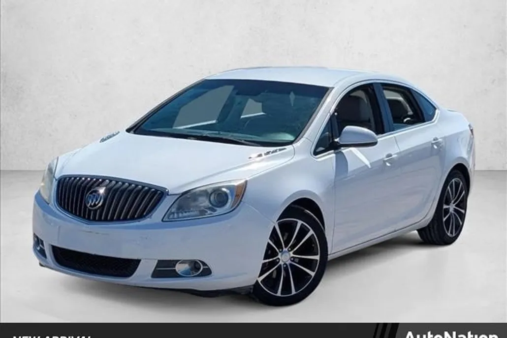 2017 Buick Verano Sport Touring photo 1