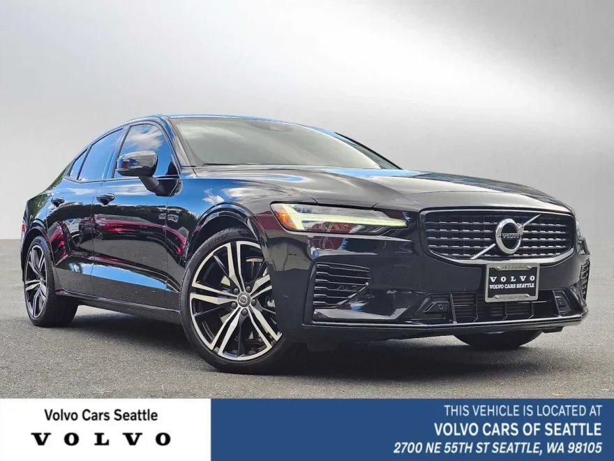 2022 Volvo S60 Recharge T8 R-Design Expression photo 1