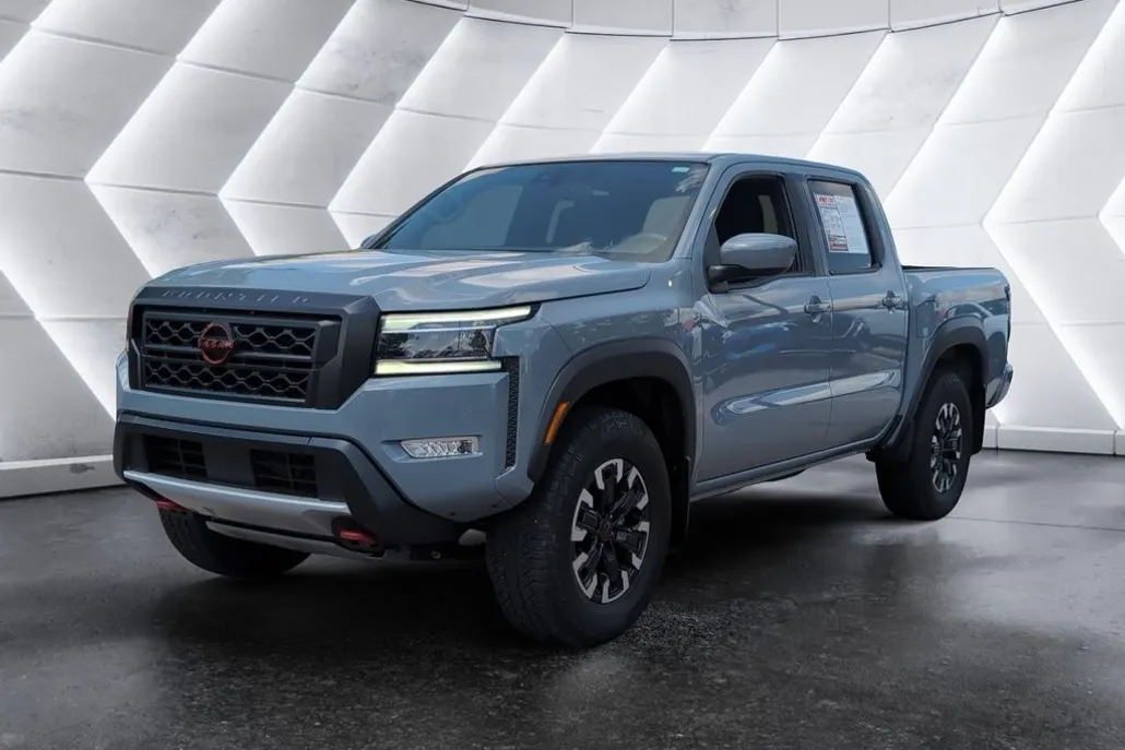2024 Nissan Frontier PRO-4X photo 1