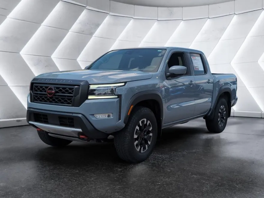 2024 Nissan Frontier PRO-4X photo 1