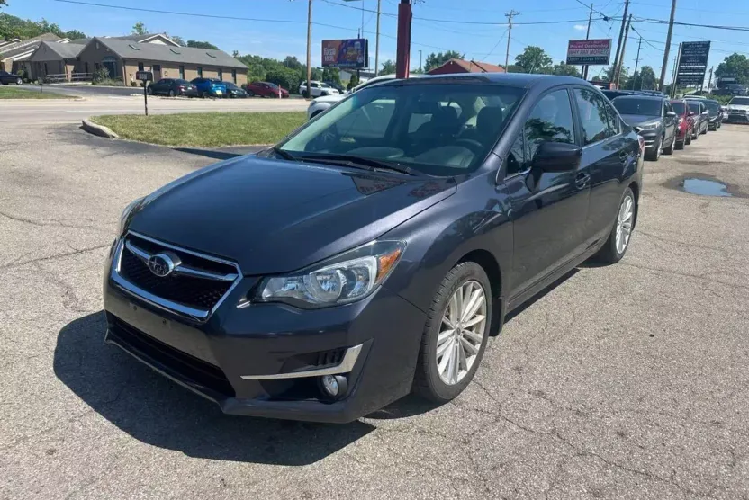 2015 Subaru Impreza 2.0i Premium photo 1