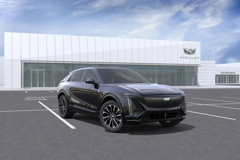 2025 Cadillac Lyriq Sport photo 1