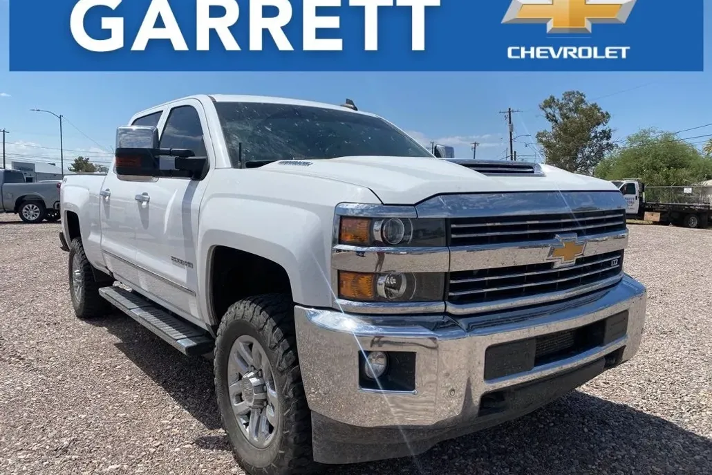 2018 Chevrolet Silverado 2500HD LTZ photo 1
