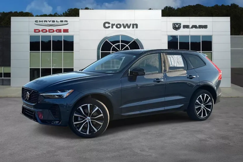2024 Volvo XC60 B5 Plus photo 1