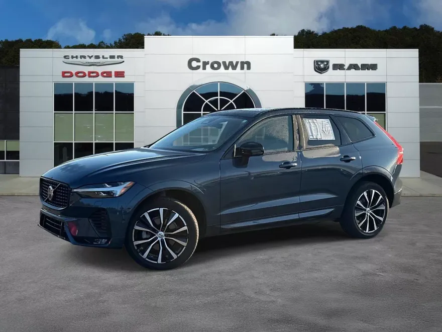 2024 Volvo XC60 B5 Plus photo 1