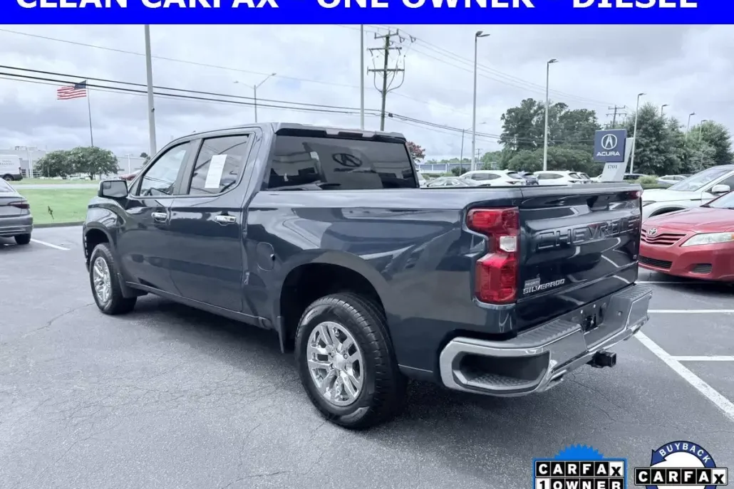 2021 Chevrolet Silverado 1500 LT photo 1