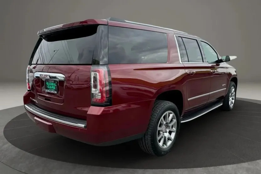 2020 Gmc Yukon XL Denali photo 1