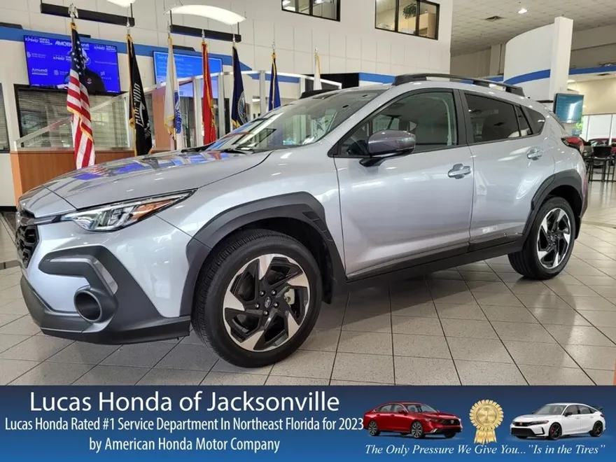 2024 Subaru Crosstrek Limited photo 1
