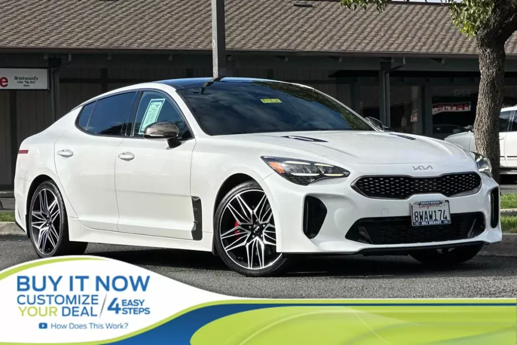 2022 Kia Stinger GT1 photo 1