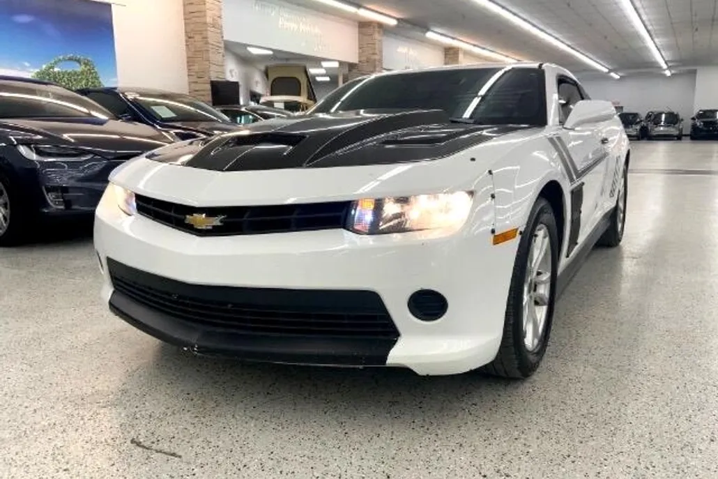 2014 Chevrolet Camaro photo 1