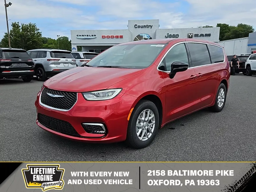 2026 Chrysler Pacifica photo 1