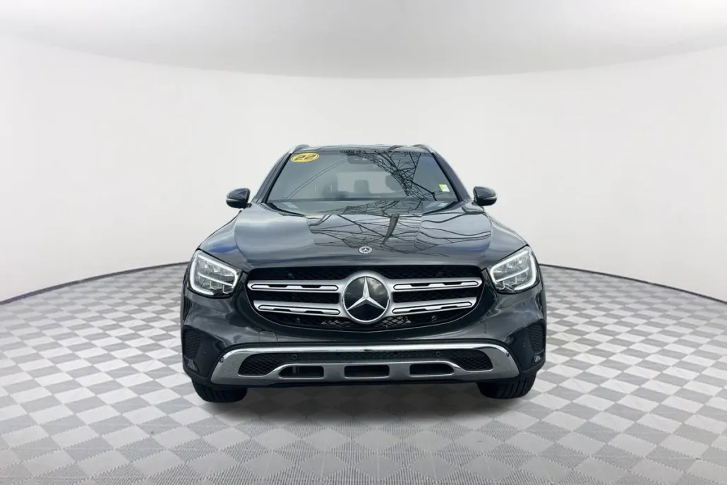 2022 Mercedes Benz GLC 300 photo 1