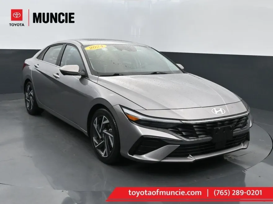 2024 Hyundai Elantra Limited photo 1
