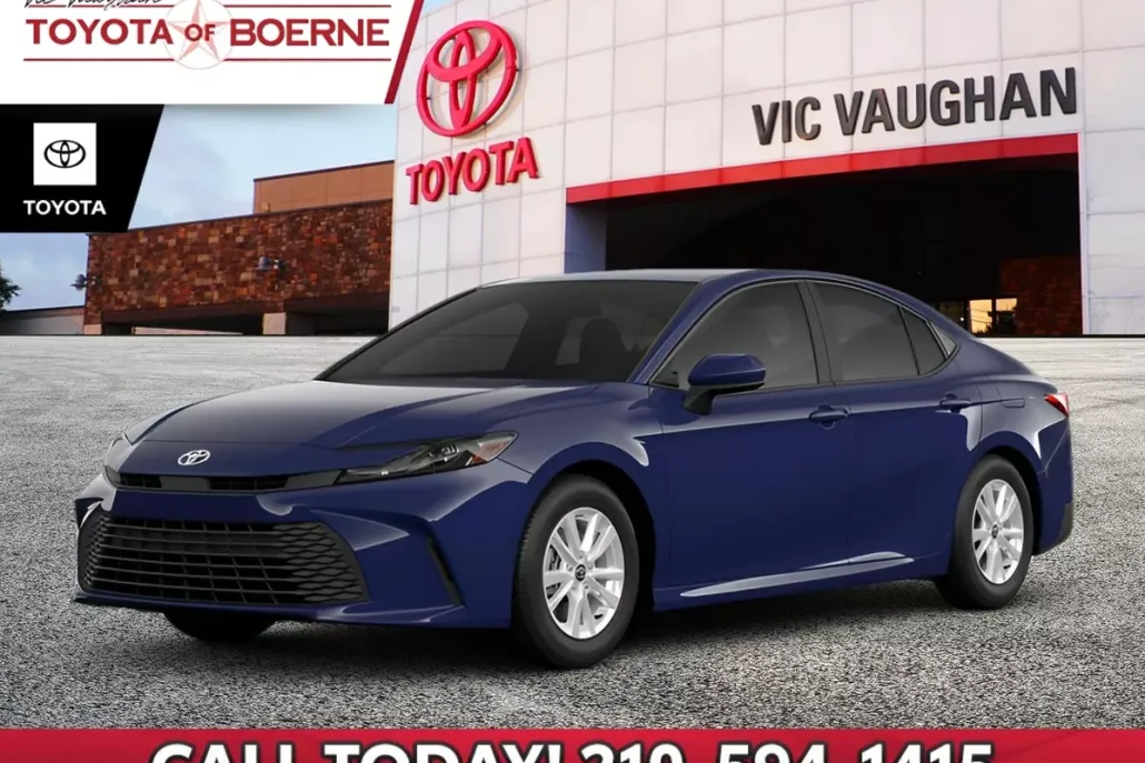 2025 Toyota Camry LE photo 1