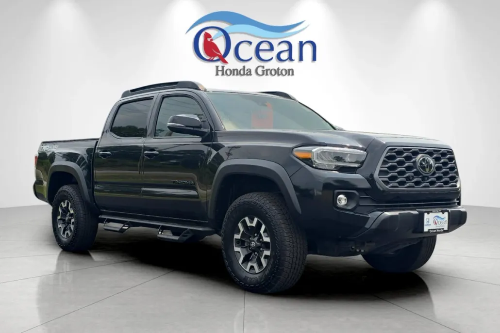 2022 Toyota Tacoma TRD Off-Road photo 1