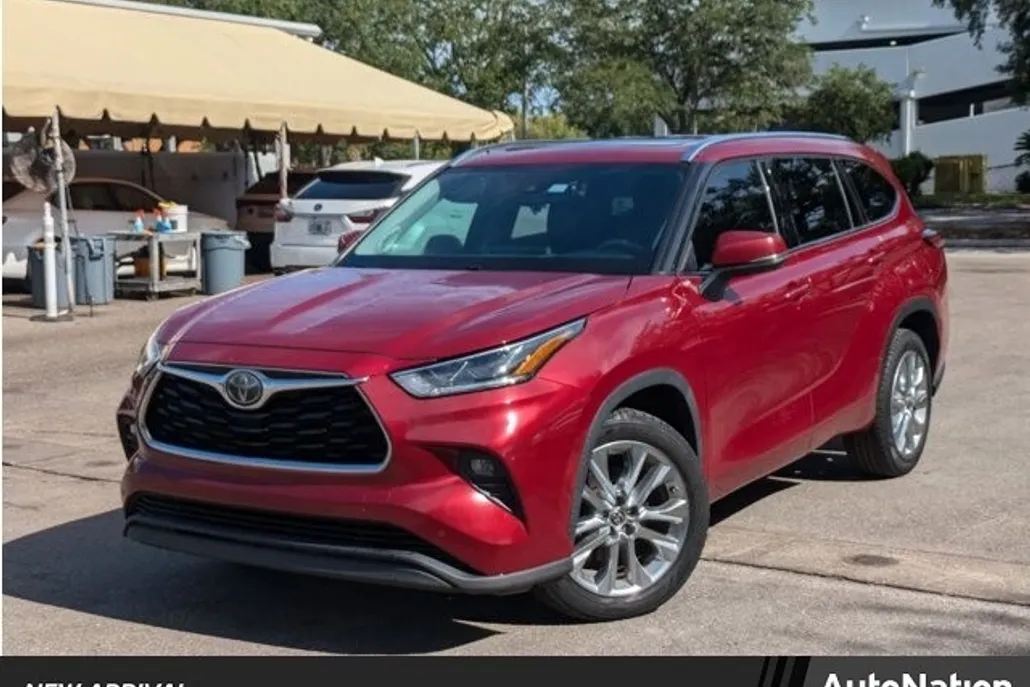 2020 Toyota Highlander Limited photo 1