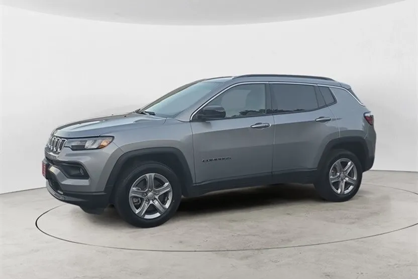 2024 Jeep Compass North Edition Latitude photo 1