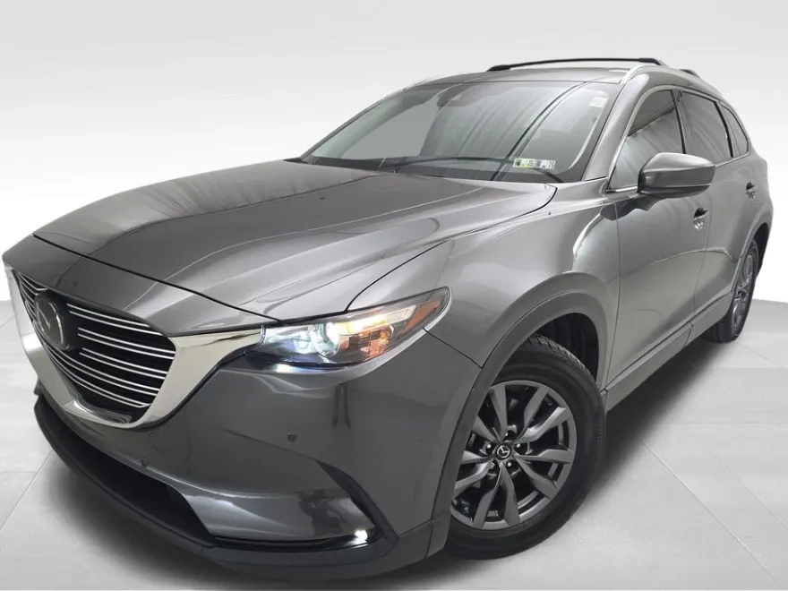 2022 Mazda CX-9 Touring photo 1